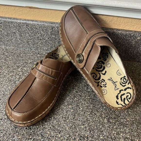Propet Clogs Brown Leather Womens Sz 8.5 M(B) Comfort Casual Mule Slip Resistant - Picture 3 of 11